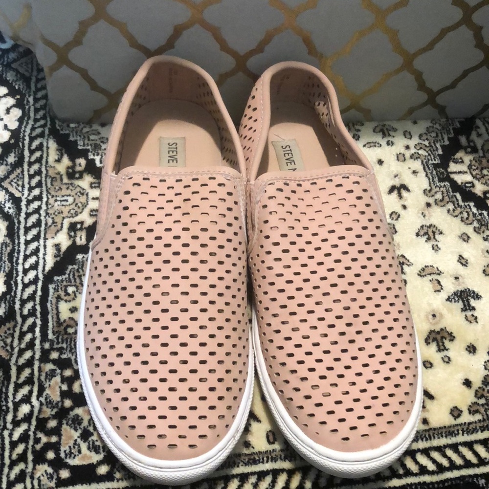 Steve Madden Slip On Shoes